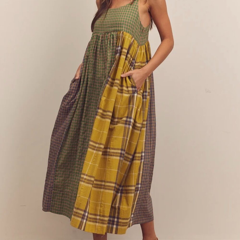 Contrast cami dress - Picture 2 of 7